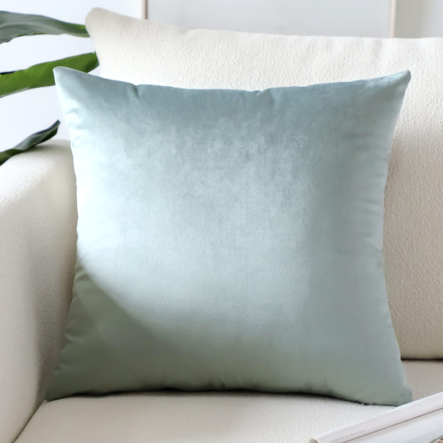 Artscope Luxury Velvet Pillow Covers Super Soft Decorative Square Throw Pillow Covers Case Cushion Covers for Sofa Couch Bedroom Car Decor 12x20 Inch Gold