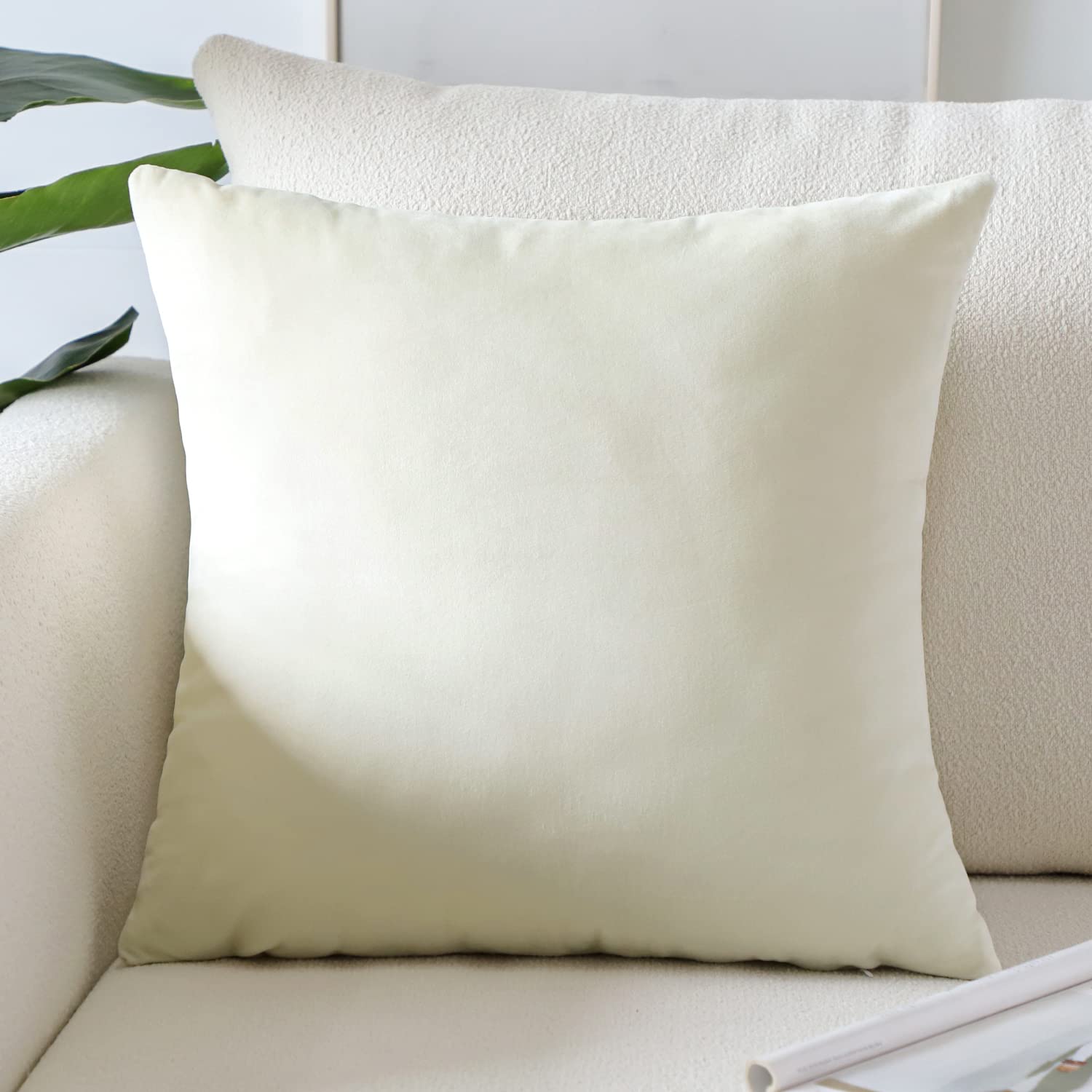 Artscope Luxury Velvet Pillow Covers Super Soft Decorative Square Throw Pillow Covers Case Cushion Covers for Sofa Couch Bedroom Car Decor 12x20 Inch Gold