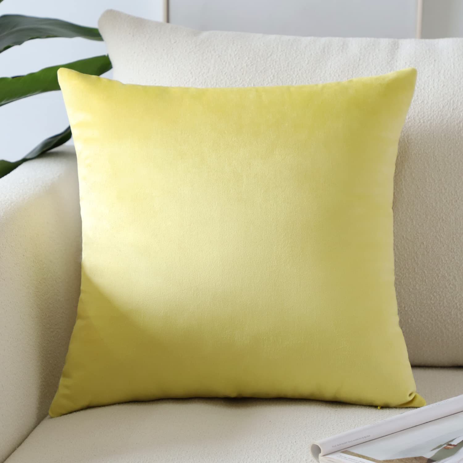 Artscope Luxury Velvet Pillow Covers Super Soft Decorative Square Throw Pillow Covers Case Cushion Covers for Sofa Couch Bedroom Car Decor 12x20 Inch Gold