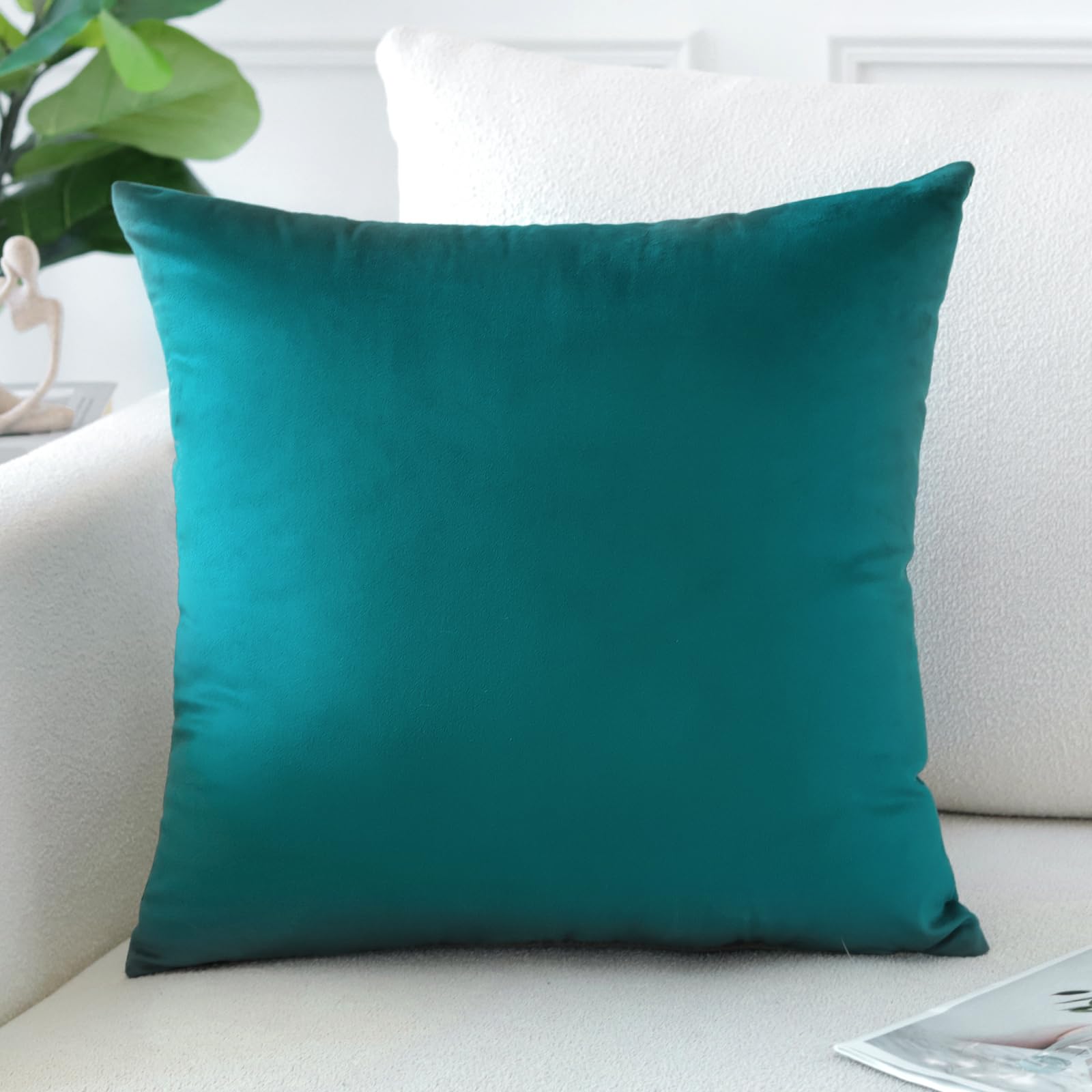 Artscope Luxury Velvet Pillow Covers Super Soft Decorative Square Throw Pillow Covers Case Cushion Covers for Sofa Couch Bedroom Car Decor 12x20 Inch Gold