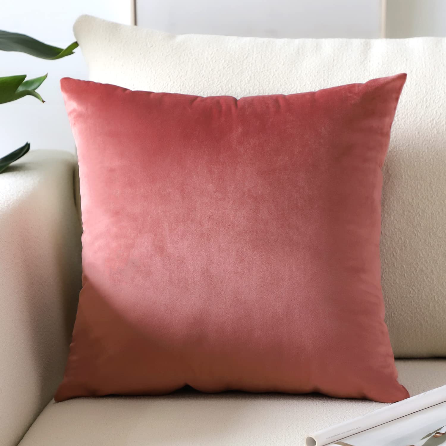Artscope Luxury Velvet Pillow Covers Super Soft Decorative Square Throw Pillow Covers Case Cushion Covers for Sofa Couch Bedroom Car Decor 12x20 Inch Gold