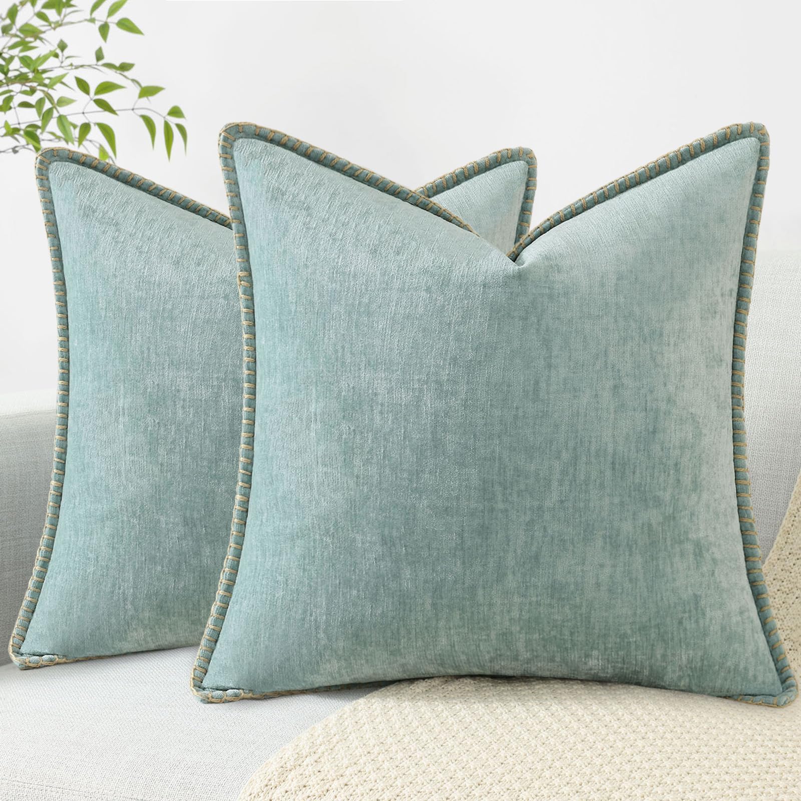 decorUhome Chenille Soft Cozy Throw Pillow Covers 18x18 Set of 2, Modern Farmhouse Boho Velvet Decorative Pillow Cases with Stitched Edge for Couch Sofa Bed Home Decor, Forest Green
