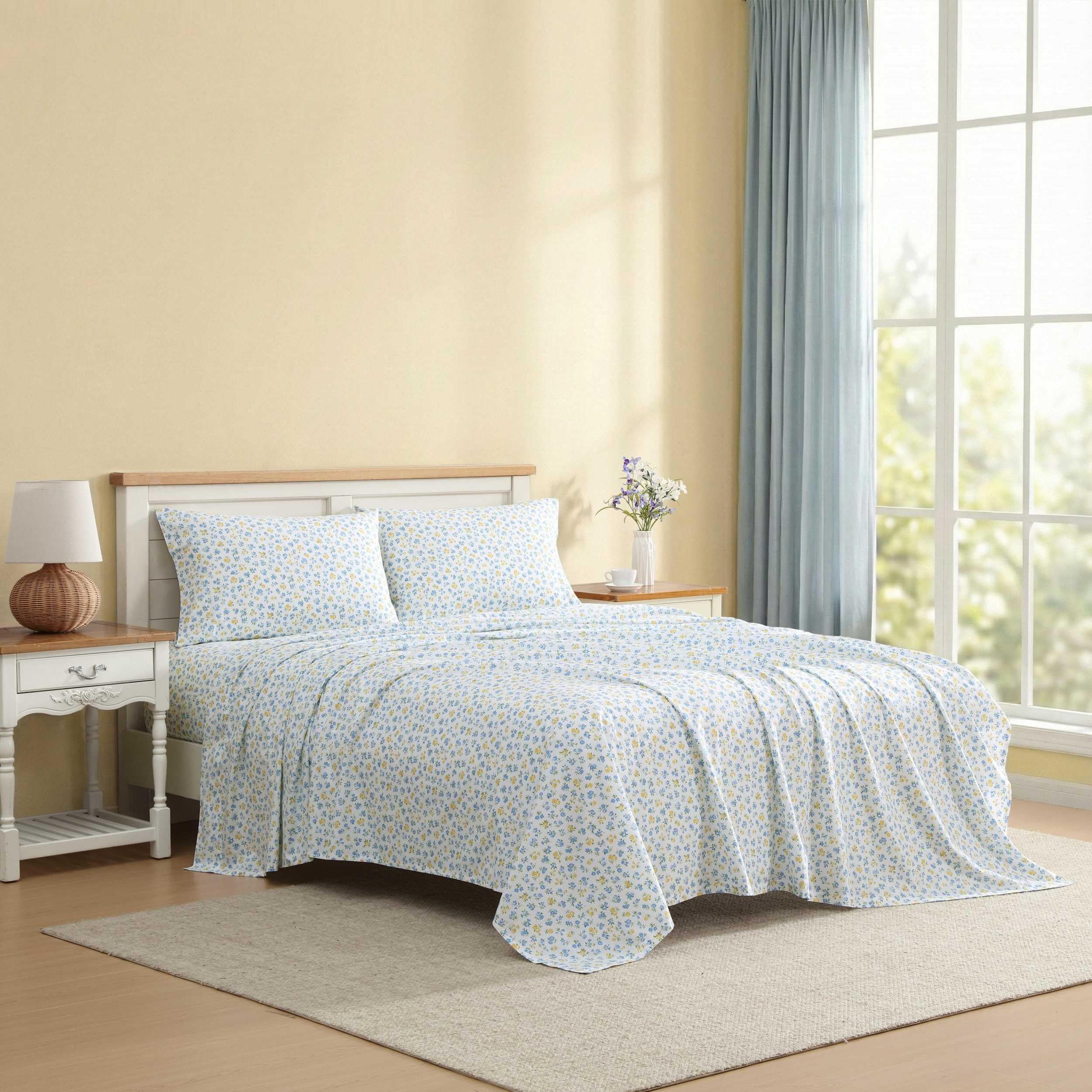Laura Ashley - Queen Sheets, Cotton Percale Bedding Set, Lightweight & Breathable Home Decor (Evie Pink, Queen)